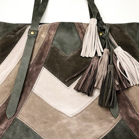 T-Shirt & Jeans Gray & Tan Tote Purse w/ Tassels - Picture 4 of 11